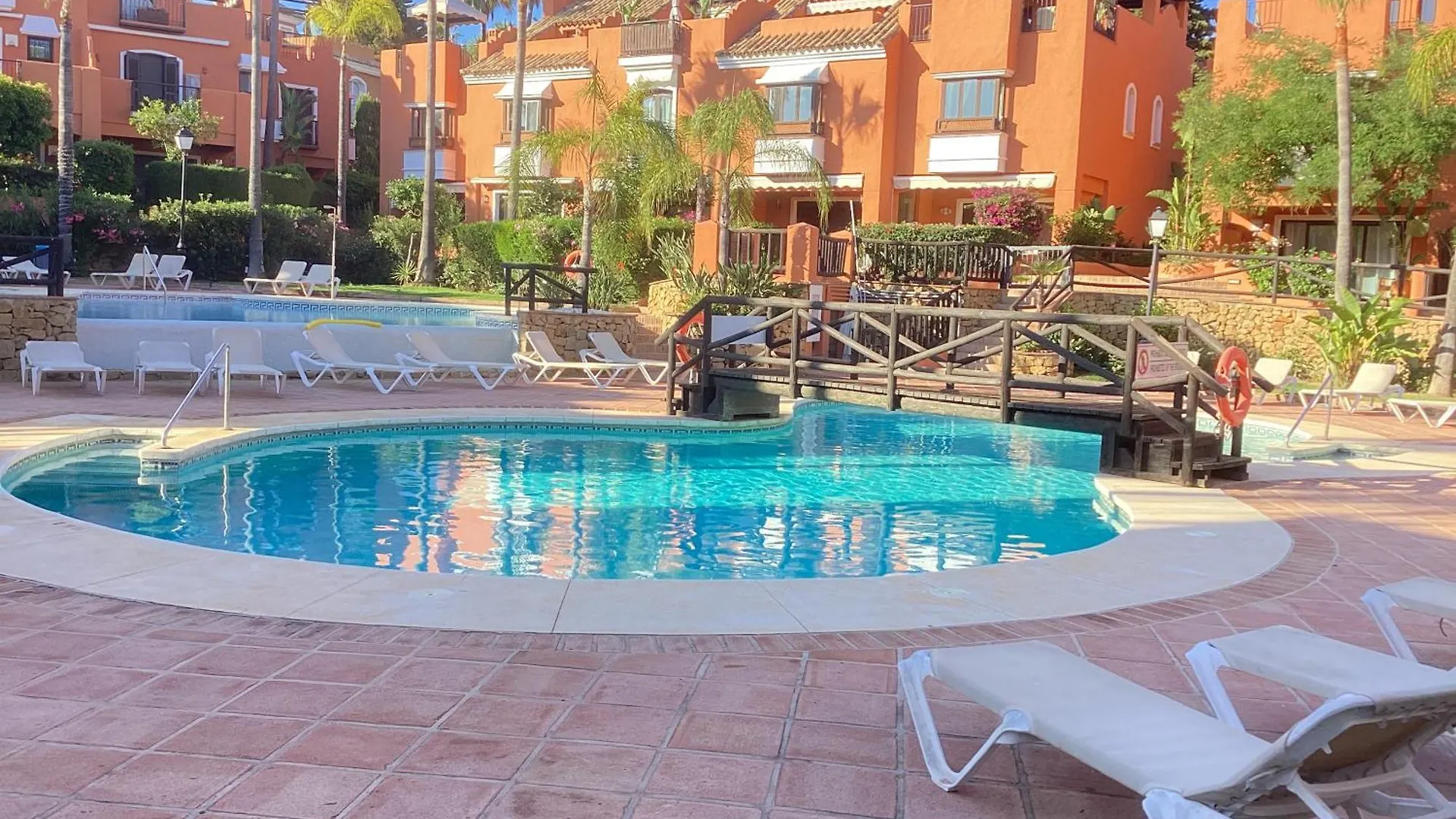 Las Salinas Marbella Beach Holiday 0*,